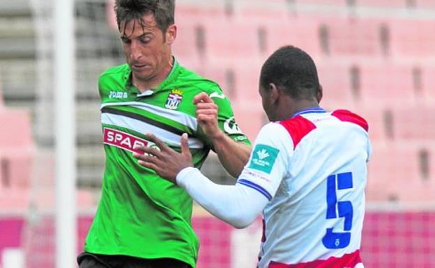 Fernando Llorente en el partido ante el Granada B.