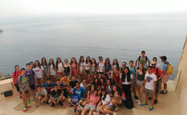 Los participantes en la convivencia.