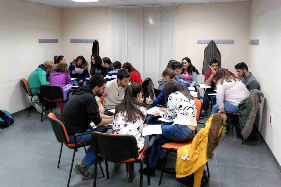 Curso de Mediadores Juveniles. ARCHIVO/ SDC