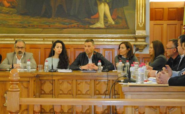 José Francisco García, portavoz del PP, en un intervención en el Pleno. /JUAN F. ROBLES