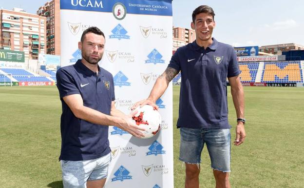 Urko Arroyo y Rafa Páez durante la presentación.