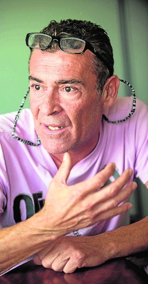 Antonio Martínez.