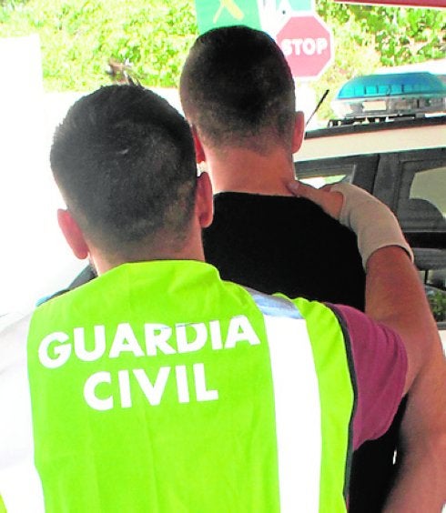 Uno de los detenidos.