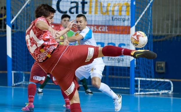 Un momento del partido disputado este sábado en Barcelona./ElPozo Murcia