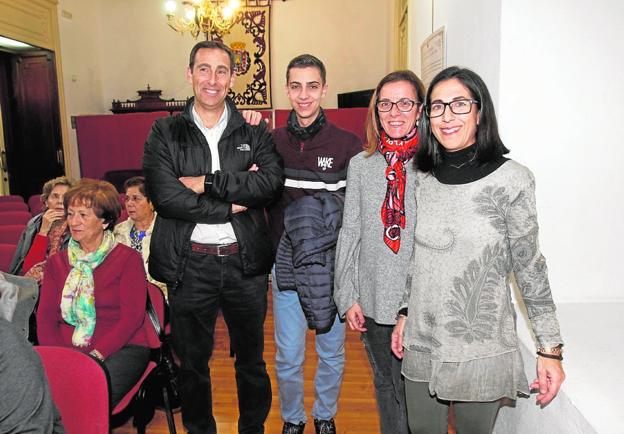 Enrique Solano, Jesús Jiménez, Almudena Cortejosa y Rocío Solano./Pablo Sánchez / AGM
