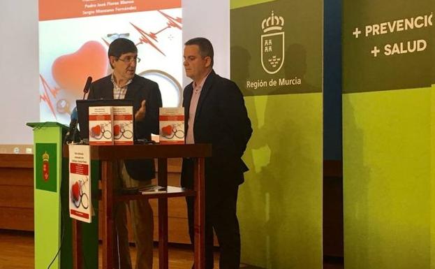 Presentación de la guía 'Rutas asistenciales entre cardiología y Atención Primaria'. /CARM