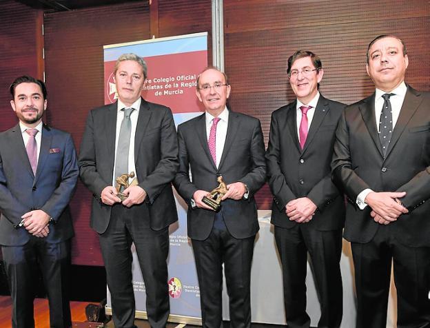 Pedro Caballero, Alberto Aguirre, Eduardo Anitua, Manuel Villegas y Óscar Castro. / Alfonso Durán / AGM