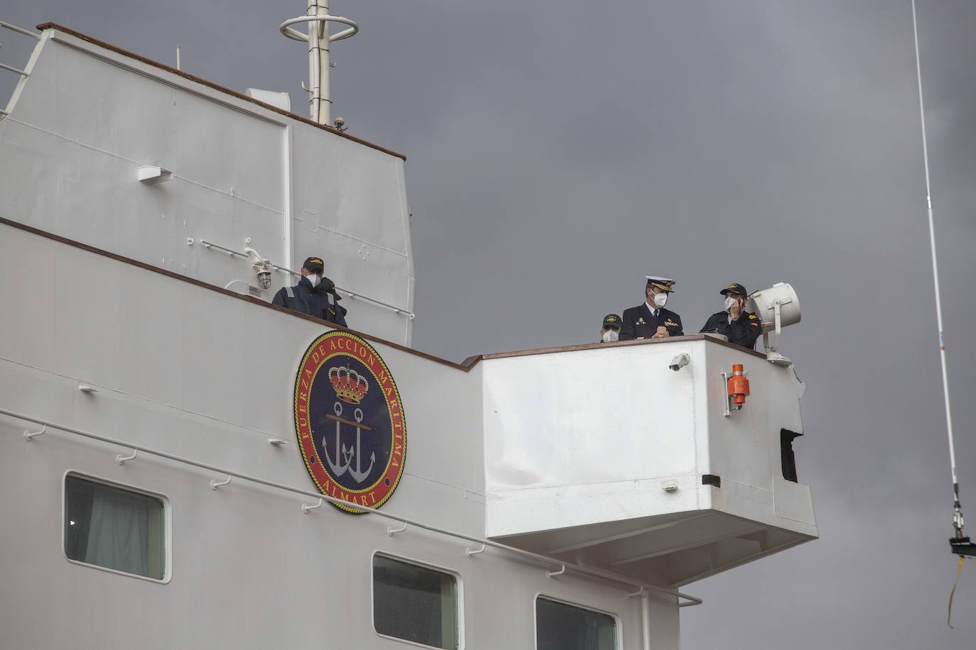 Fotos El Hespérides zarpa desde el arsenal de Cartagena hacia la