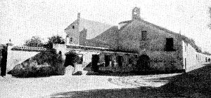 1. Remota. Una de las primeras fotografías de la iglesia de Santiago./