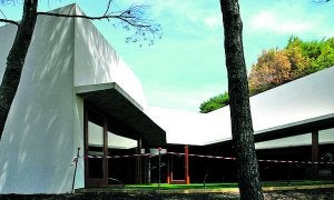 Premio de Sostenibilidad. Albergue juvenil La Rafa. Fernando de Retes. Por aportar una reflexión sobre las actuaciones bioclimáticas que han sido llevadas a la práctica eficazmente./
