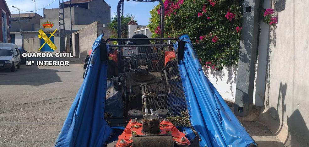 Sucesos | La Guardia Civil recupera más de cinco toneladas de almendra sustraídas de una finca agrícola de Abanilla - Vimarsana News