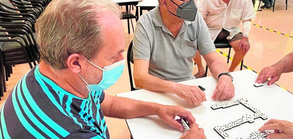 Abren las peluquerías y cantinas de diecinueve centros de mayores de Murcia - Vimarsana News