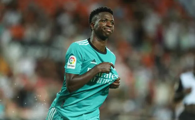 Vinicius celebra su gol ante el Valencia. /EP