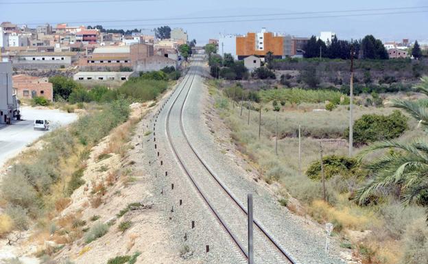 Train tracks as they pass through Alcantarilla, in a file photo.