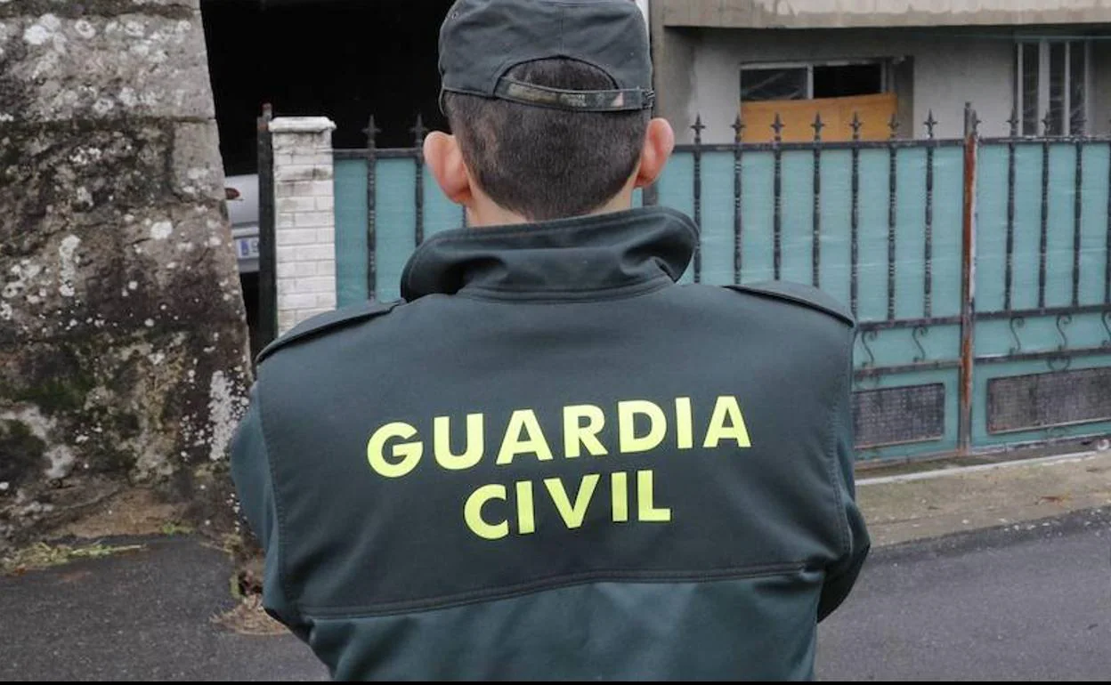 An agent of the Civil Guard, in a file photograph.