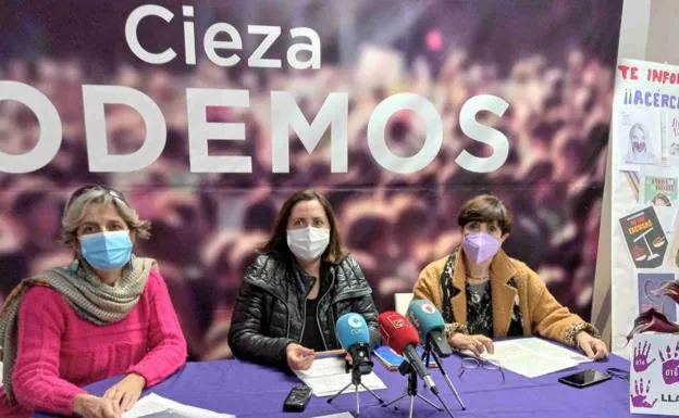 Representatives of Podemos Cieza. 