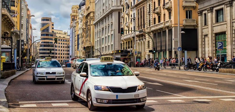 White, yellow or green taxis: this is the explanation of why each city uses a different color