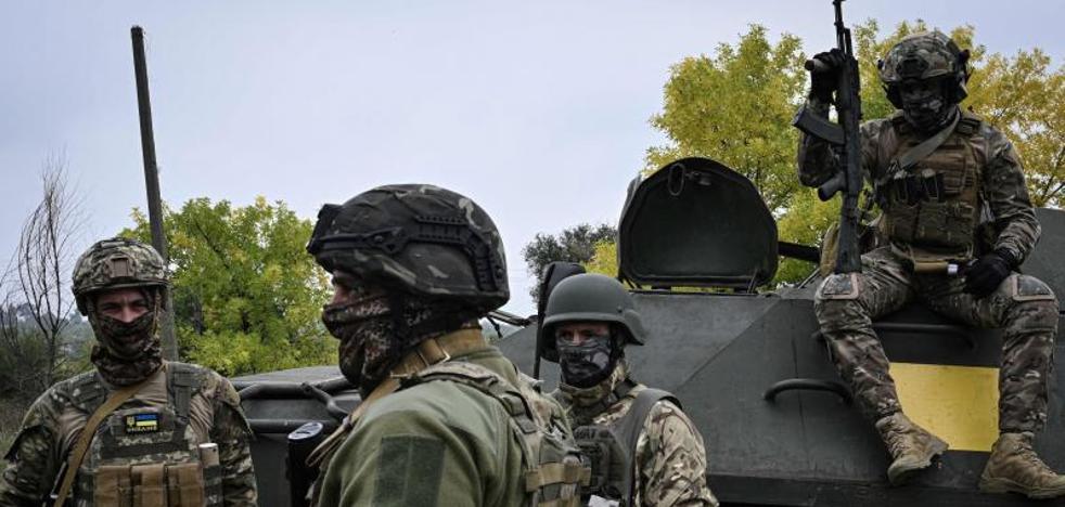 Ukraine Asks NATO And Europe For More Weapons To Avoid Annexations ...