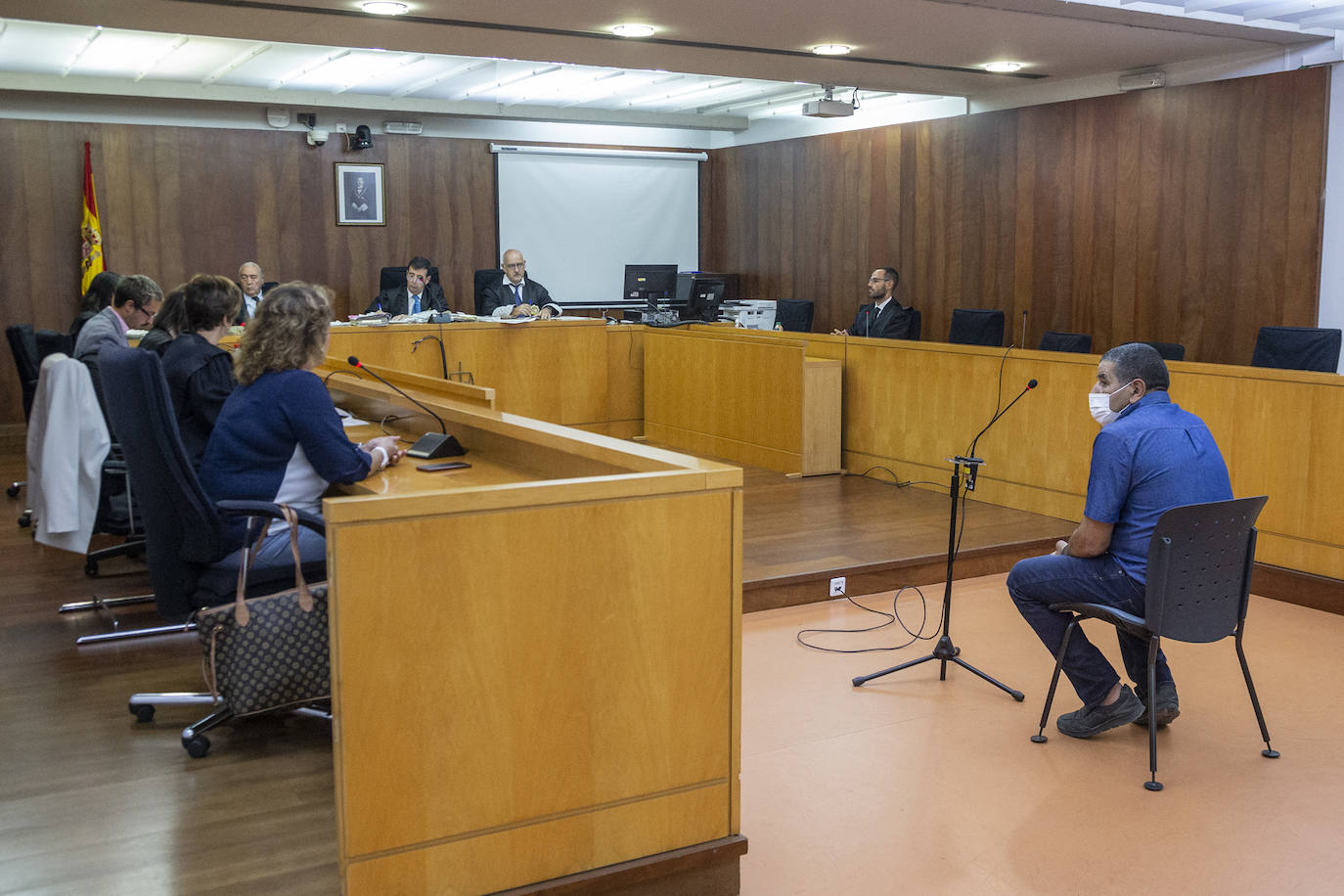 Trial session at the Provincial Court, at the end of September.