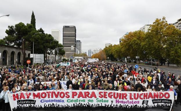 A citizen demonstration that runs through the center of Madrid this Sunday under the slogan 
