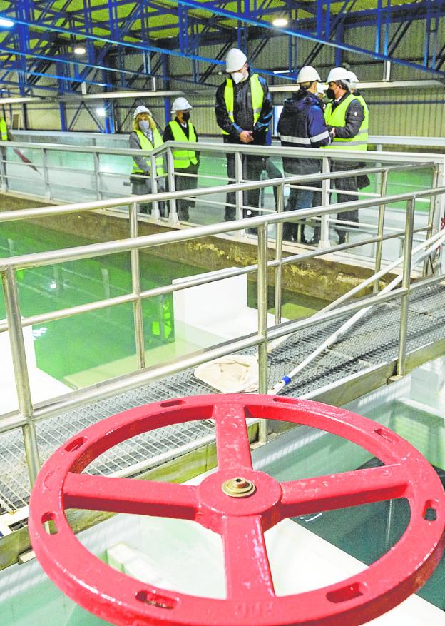 File photo of the interior of a treatment plant in Murcia. 