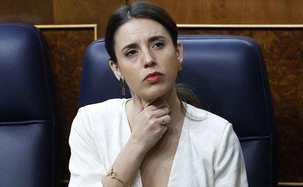 Irene Montero, Minister of Equality, in her seat in the Congress of Deputies 