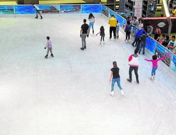 Ocurrir vagón Suyo Patinaje sobre hielo en El Tiro todo el año | La Verdad